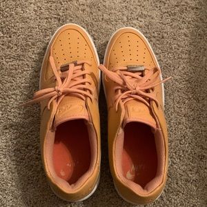 Nike Air Force 1 Sage Low SZ 9 Orange